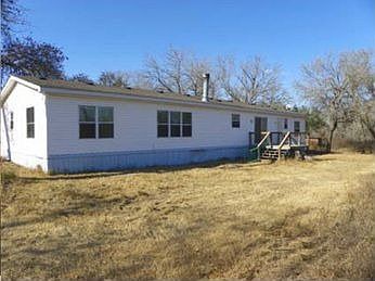 2nd image of 605 Webb Rd