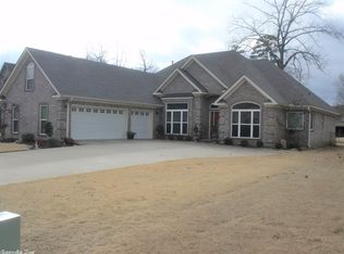 106 Frecourte Cv, Maumelle, AR 72113