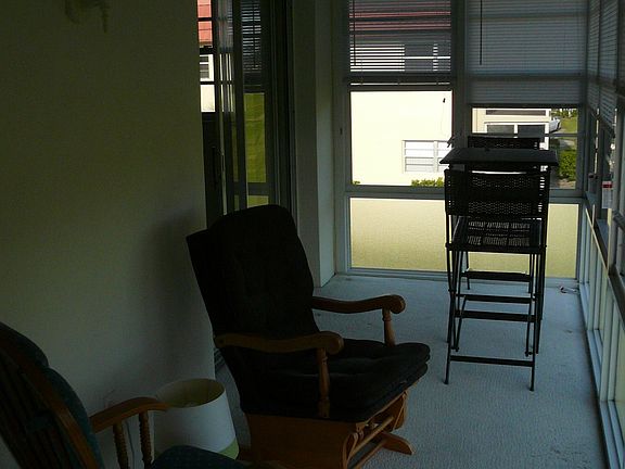 4th image of 89 Crooked Tree Ln APT 202