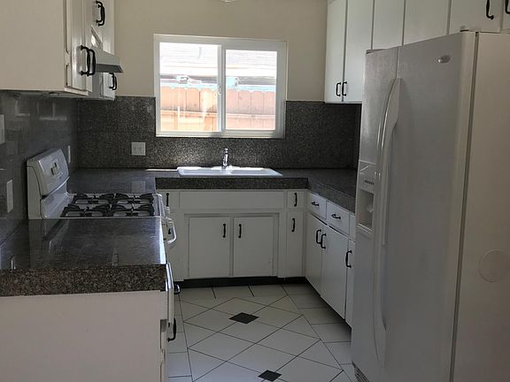 4th image of 504-506 508 Garfield St