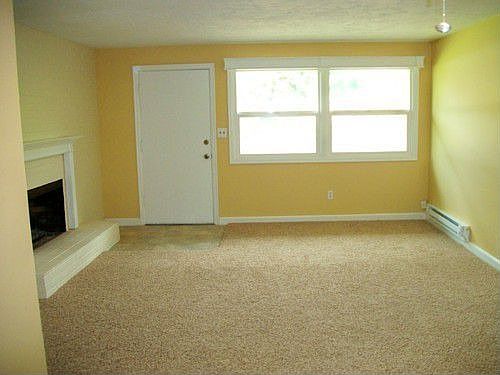 2nd image of 3012 NE Whitman Ave