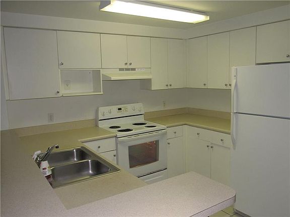 3rd image of 5099 NW 7th St APT 107