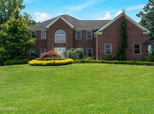 9 La Jolla Ct, Old Bridge, NJ 08857