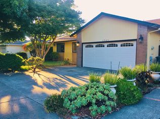 1741 Glenbrook Dr, Santa Rosa, CA 95401