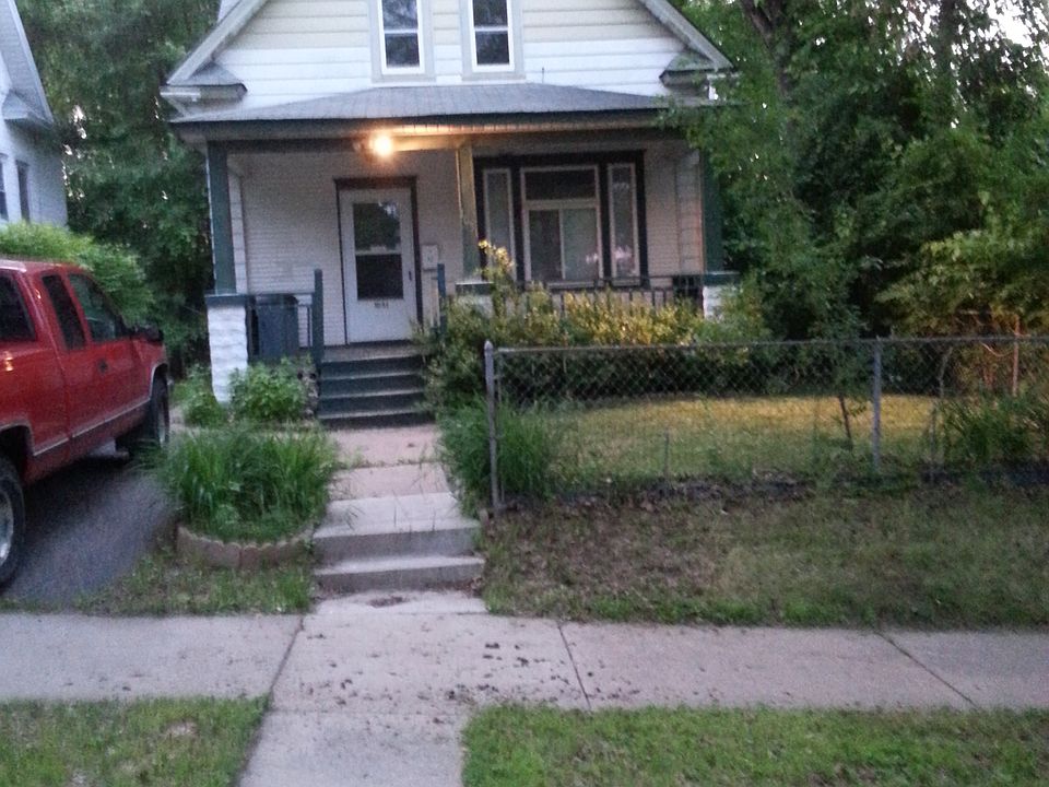 1st image of 1051 5th St E