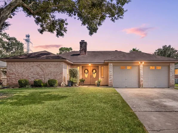 2109 Victoria Ct, League City, TX 77573