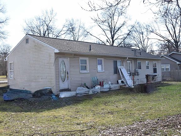 4th image of 20150 Sherwood Rd