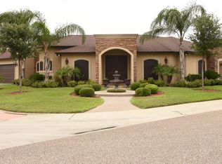 122 Tlaxcala Dr, Laredo, TX 78045