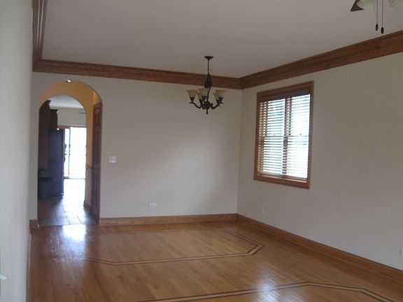 4th image of 4439 N Melvina Ave