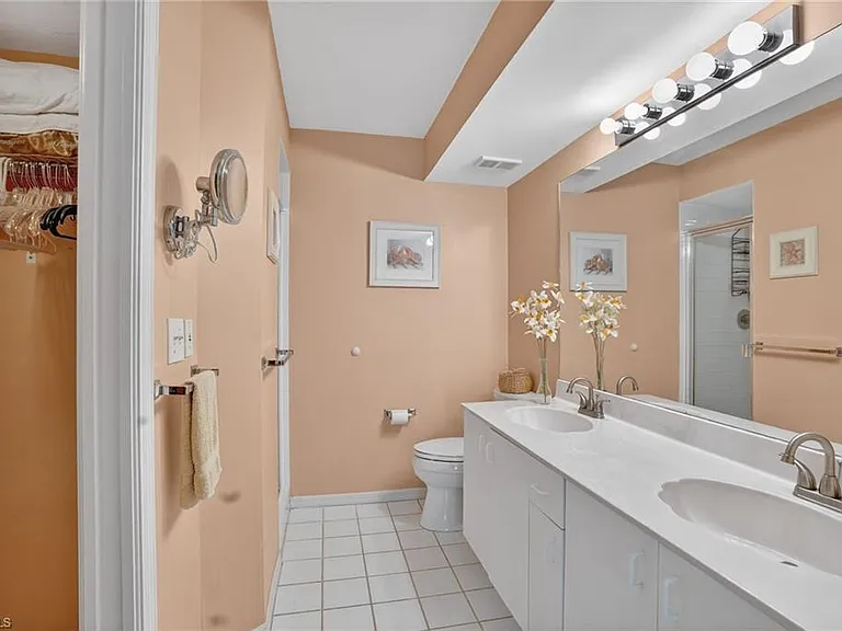 138 Pebble Shores Dr #103 — Photo 18