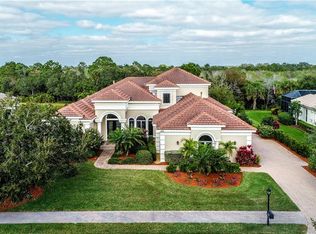 5331 Hunt Club Way, Sarasota, FL 34238