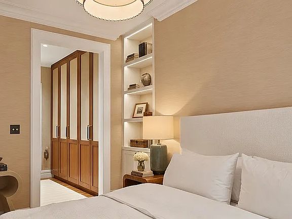 4th image of 67 Perry St APT 3