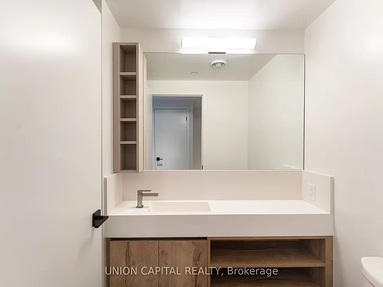 319 Jarvis St #3702 — Photo 13