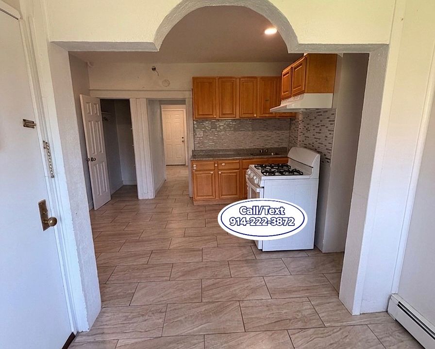 1st image of 35 Garfield St #1W
