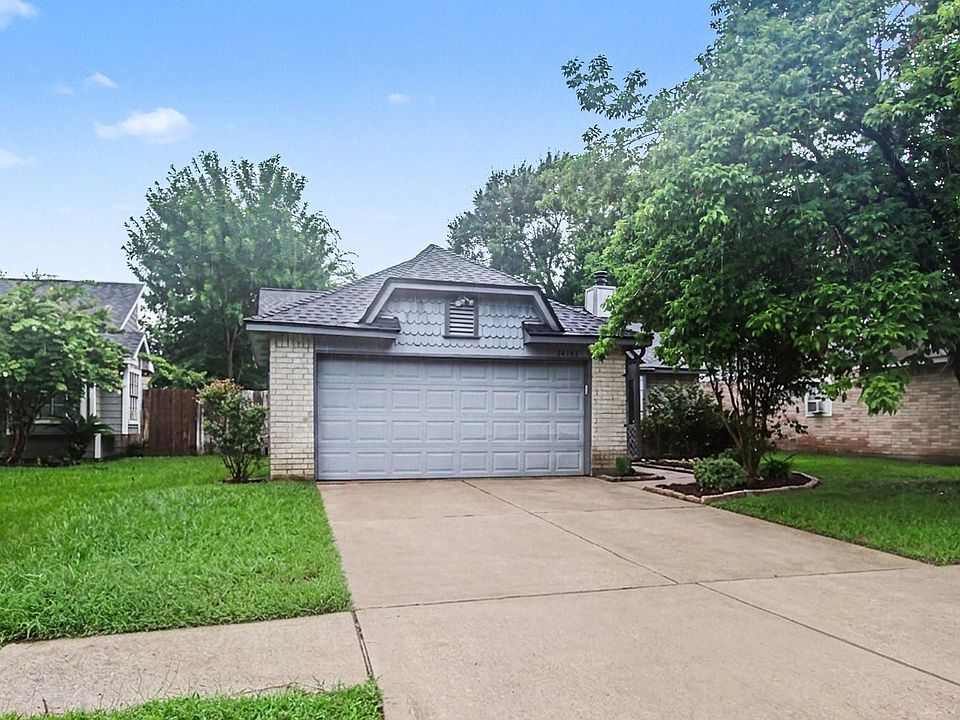 1st image of 24103 Spring Sunset Dr