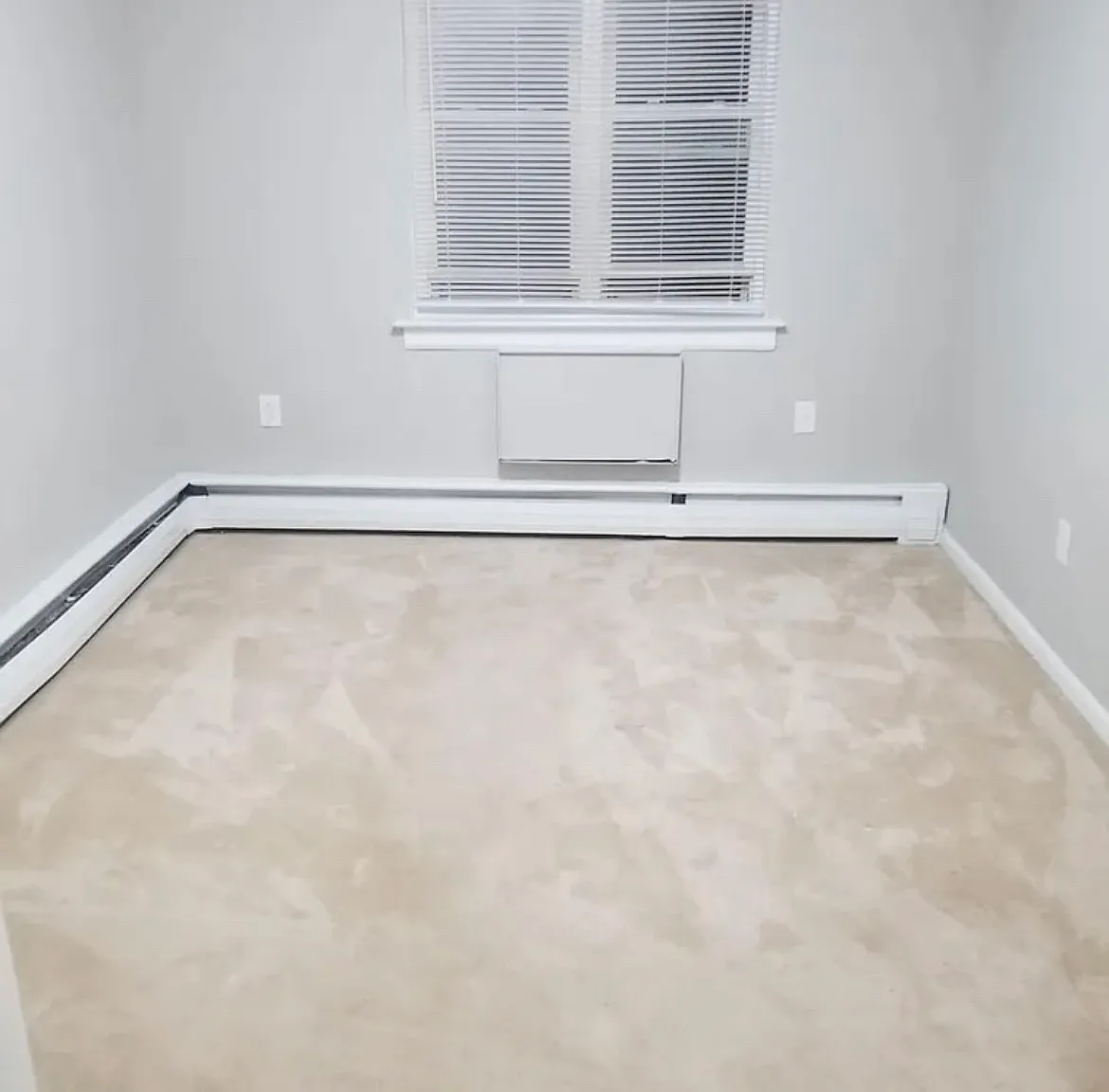 3 bed, 1000 sqft, $3,500 — Photo 3