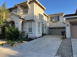 2425 White Dr, Fairfield, CA 94533