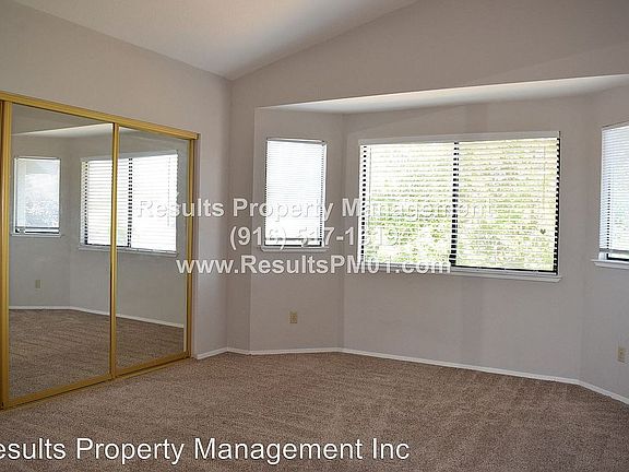 5th image of 1312 Hidalgo Cir