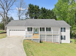 153 Sherrell Dr, Cleveland, GA 30528