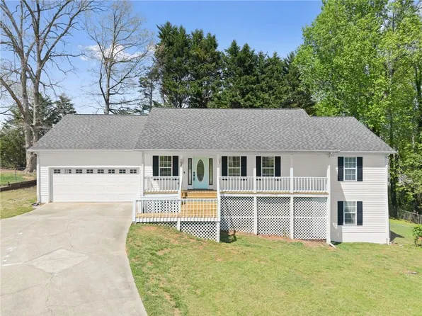 153 Sherrell Dr, Cleveland, GA 30528
