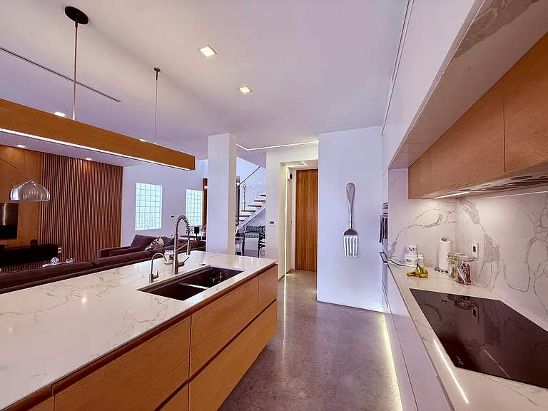 20824 NE 30th Pl — Photo 13