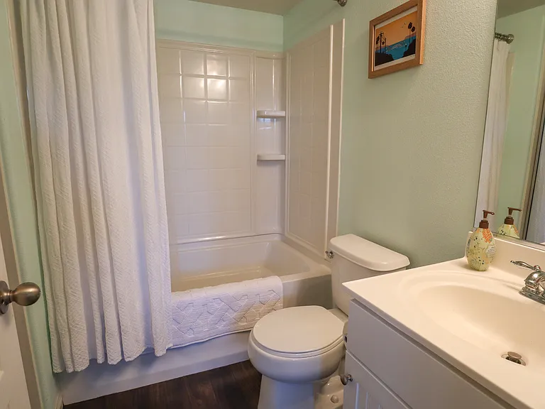 770 Harbor Cliff Way #142 — Photo 15