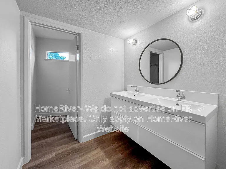 6210 Gloria Dr — Photo 8
