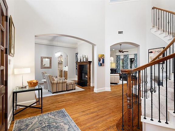 5th image of 1600 Eagle Pass Way
