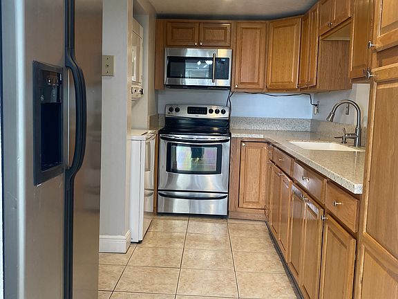 3rd image of 10090 NW 80th Ct #2549
