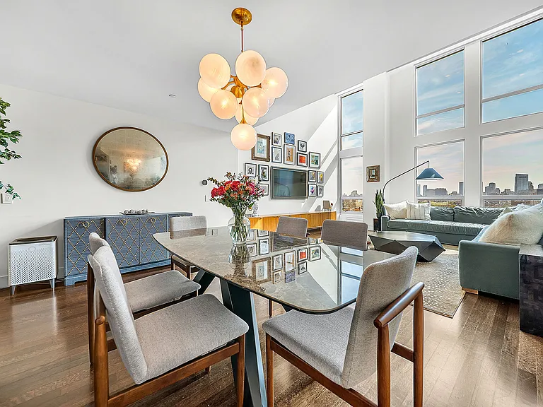 360 Newbury St #Penthouse 807 — Photo 9