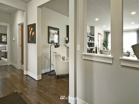 4th image of 8923 Buttercup Street SE #136