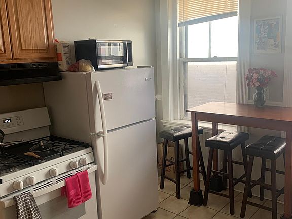 2nd image of 449 Park Dr #3B