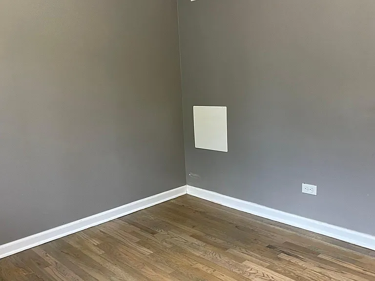 bedroom 2 empty