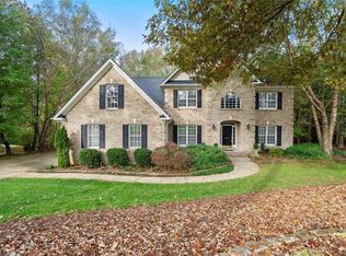 6089 Old Brick Store Rd, Greensboro, NC 27455