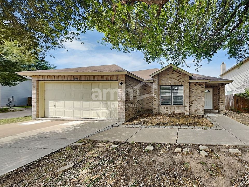 1st image of 1227 Deerhound Pl