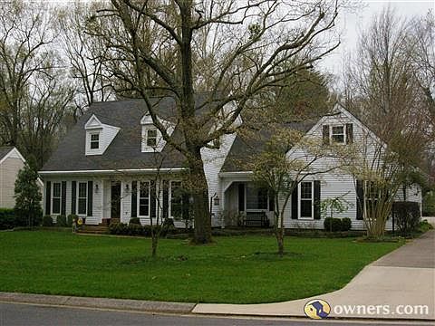 2nd image of 1175 Sherwood Rd