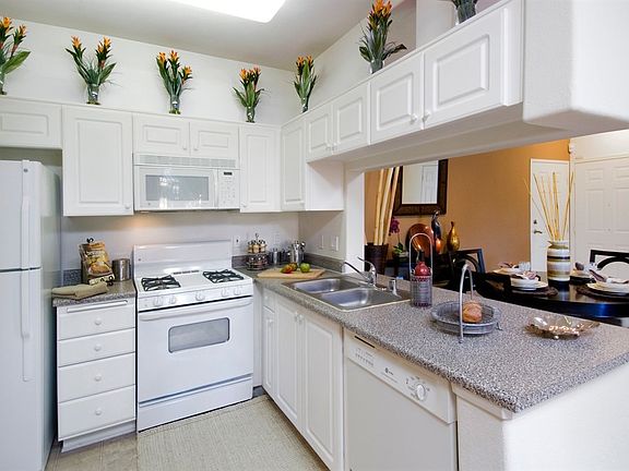2nd image of 2116 Fenton Pkwy APT 308
