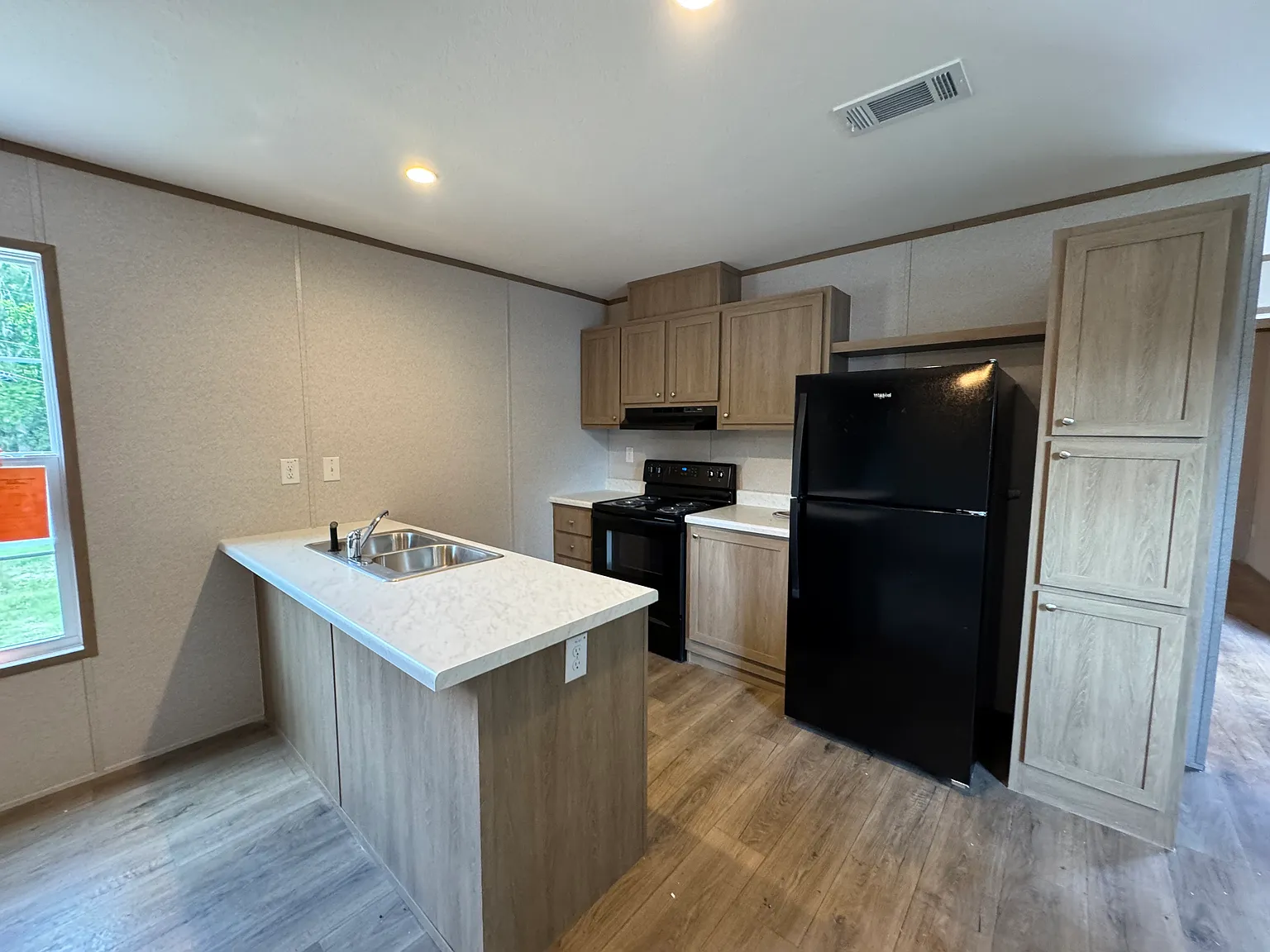 3 bed, 1000 sqft, $1,395 — Photo 4