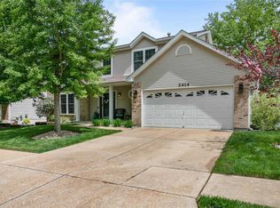 2414 Alcarol Dr, Fenton, MO 63026