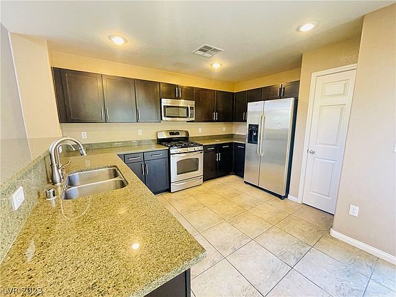 5th image of 8770 Brindisi Park Ave