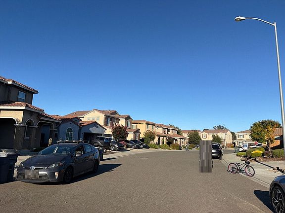 4th image of 349 Anchorage Dr
