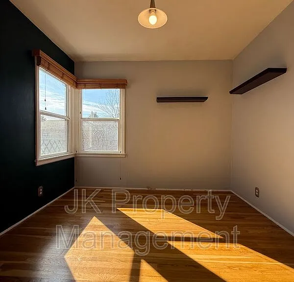 2416 4th Ave S — Photo 25