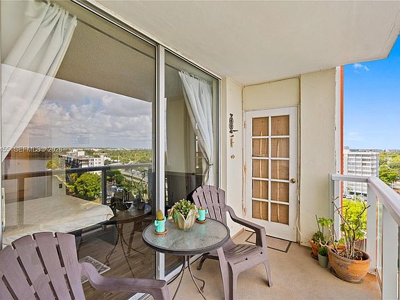 3rd image of 1301 NE Miami Gardens Dr APT 1124W