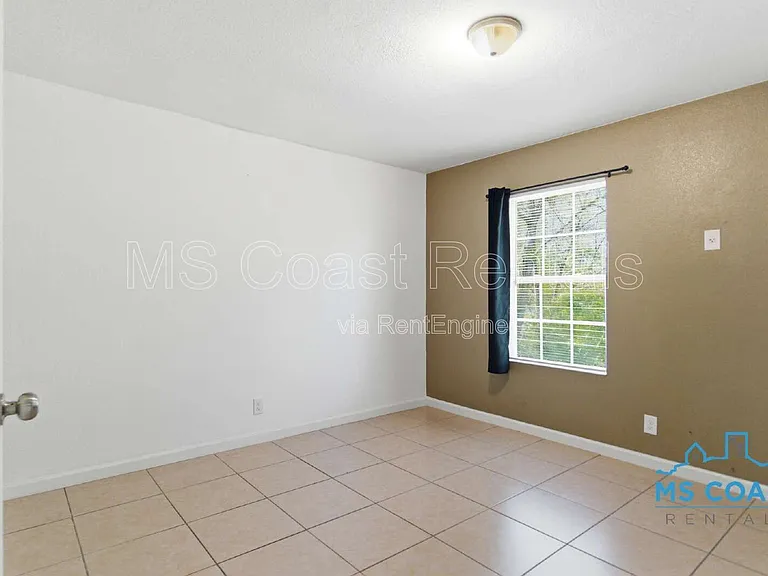 6430 Jasmine St #A4 — Photo 10