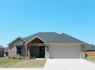 905 Jameson St, Springdale, AR 72762