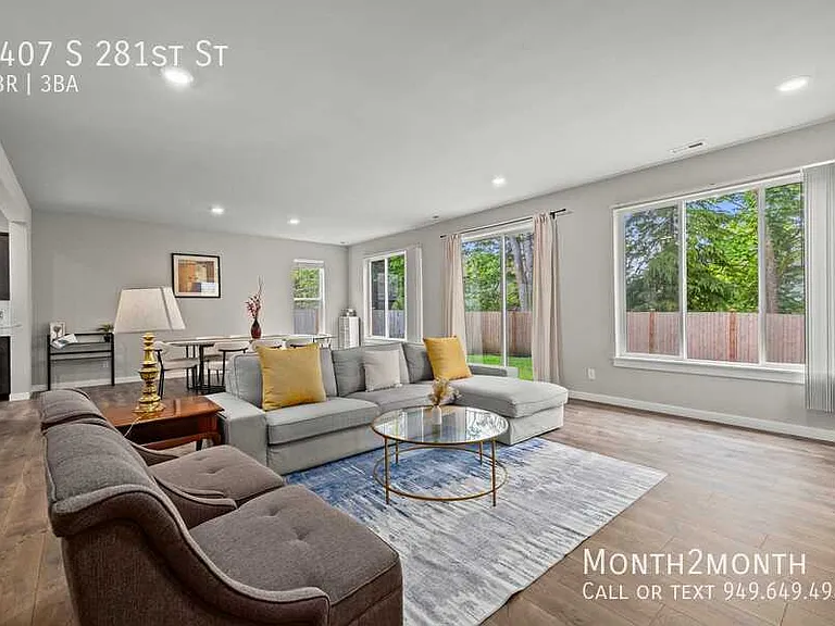 1407 S 281st St — Photo 2