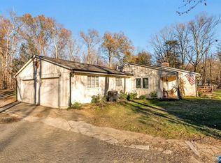 36 Carlough Rd, Upper Saddle River, NJ 07458