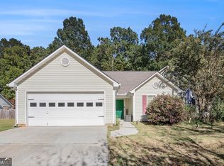 421 Arrowhatchee Dr, Winder, GA 30680