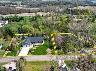 14840 Killorglin Ln, Cement City, MI 49233