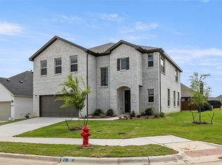 8245 Leopard Pass, Godley, TX 76044
